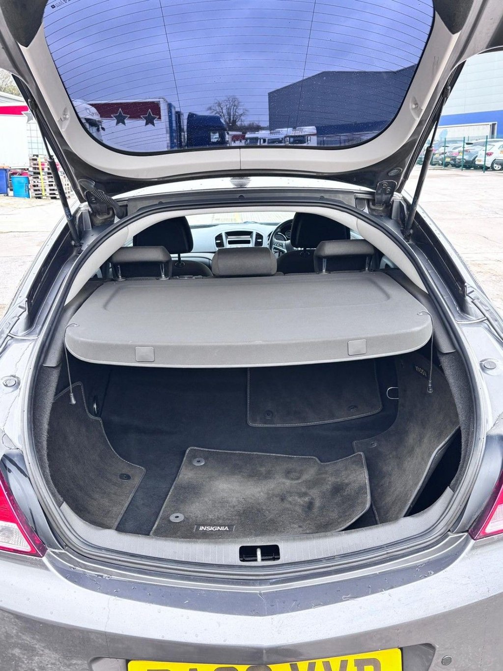 Used Vauxhall Insignia 2009 for sale - 77307375: Photo 16