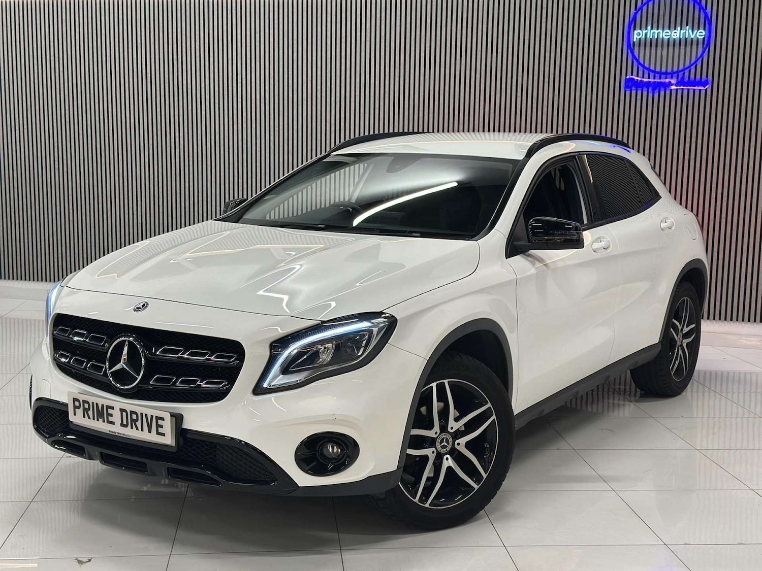 Used Mercedes-Benz GLA 2019 for sale - 76391879: Photo 2
