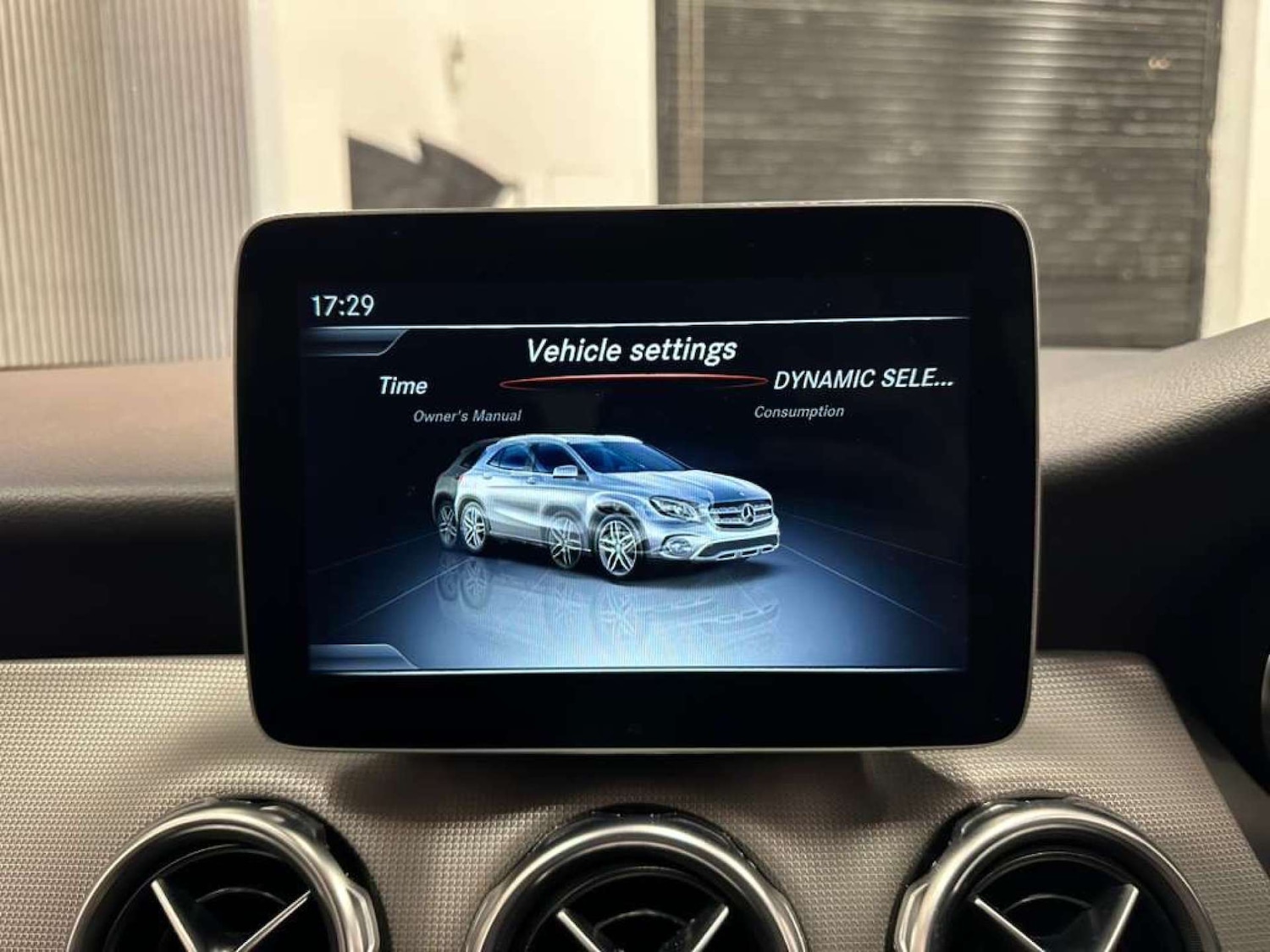 Used Mercedes-Benz GLA 2019 for sale - 76391879: Photo 33