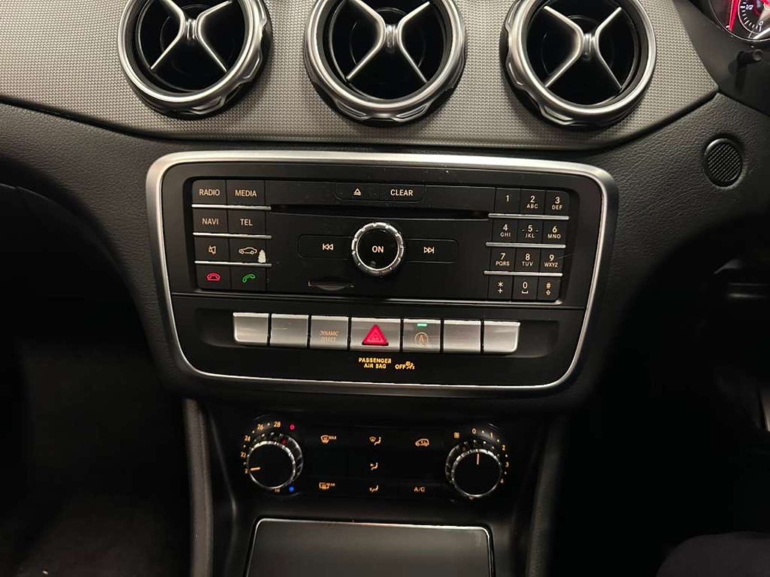 Used Mercedes-Benz GLA 2019 for sale - 76391879: Photo 36