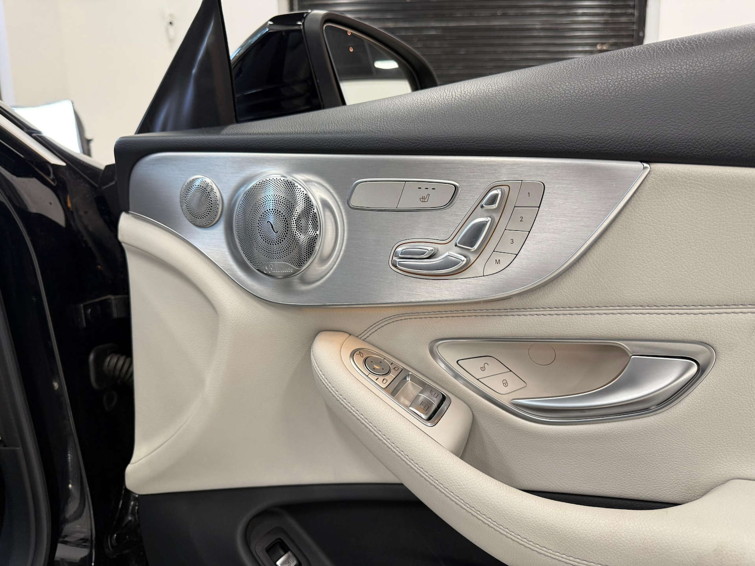 Used Mercedes-Benz C Class 2016 for sale - 76271647: Photo 24
