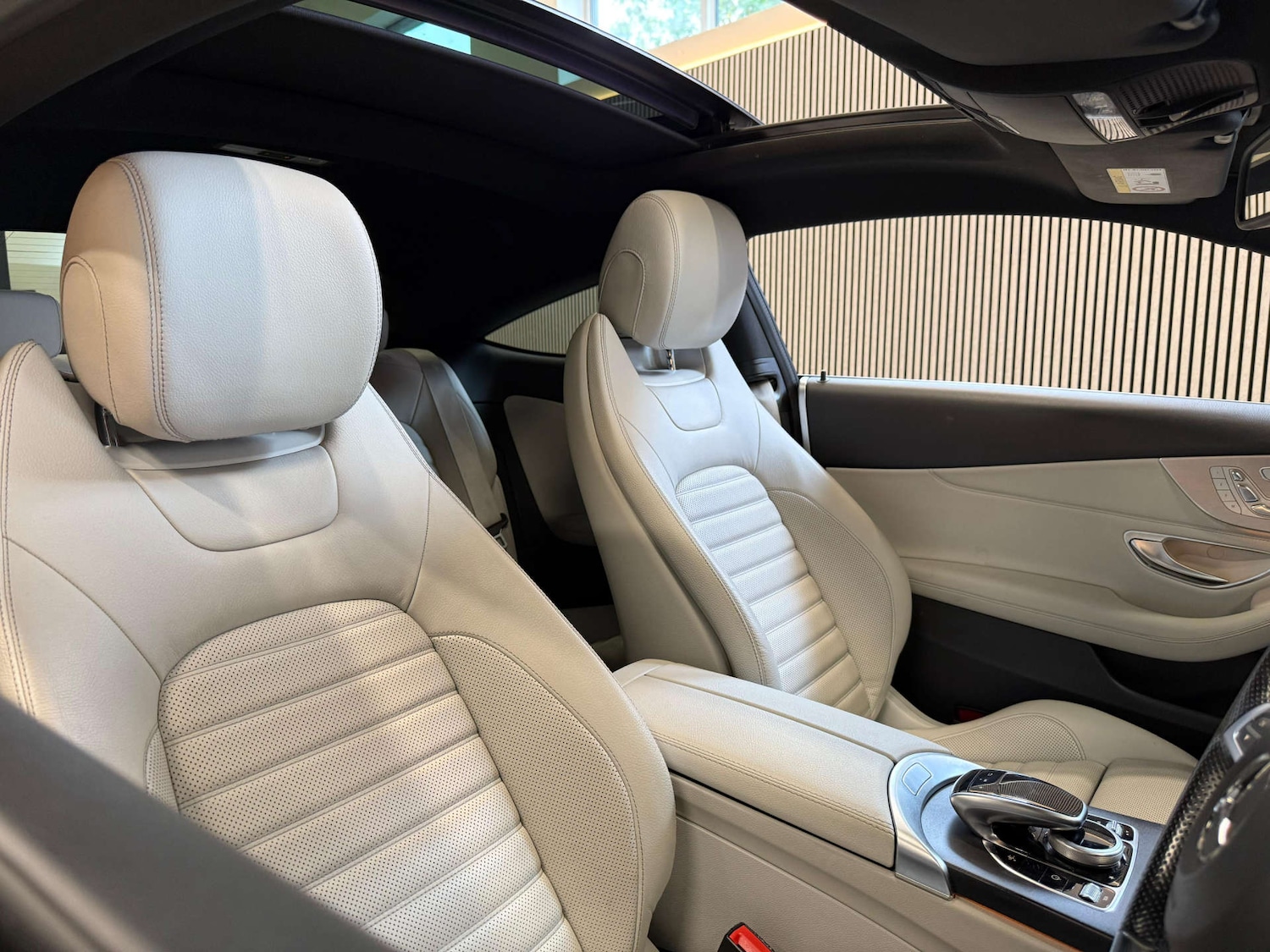 Used Mercedes-Benz C Class 2016 for sale - 76271647: Photo 27