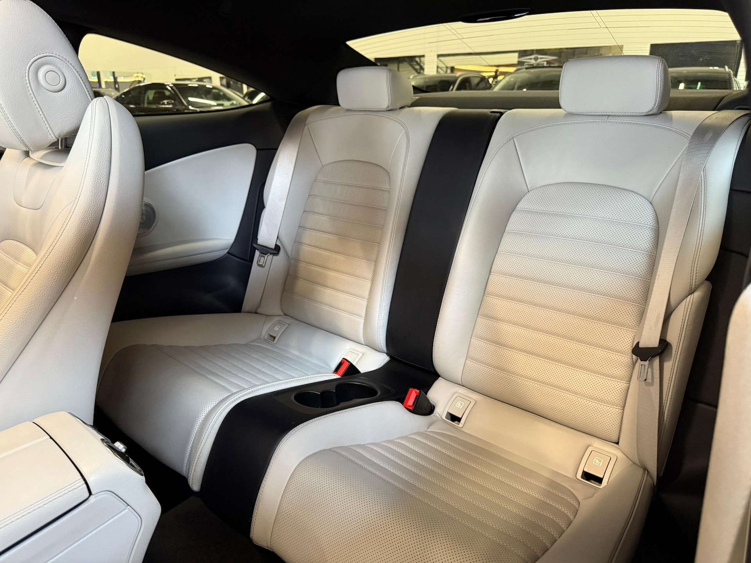 Used Mercedes-Benz C Class 2016 for sale - 76271647: Photo 31