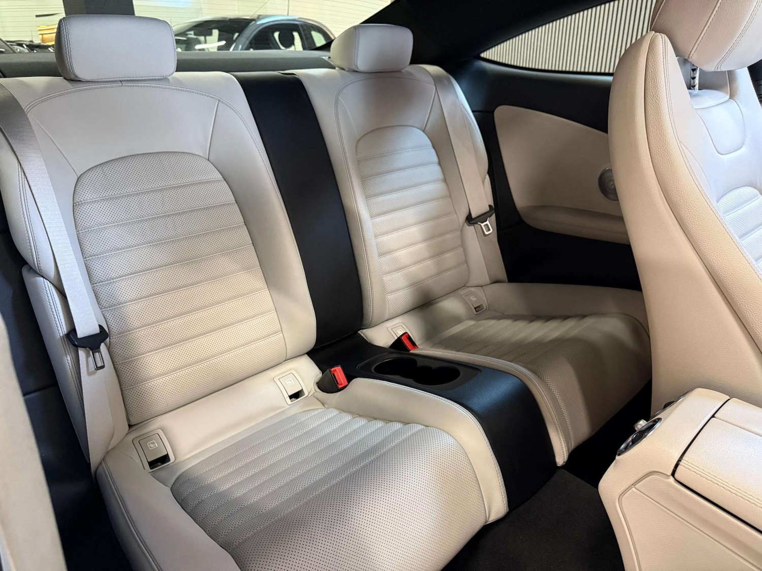 Used Mercedes-Benz C Class 2016 for sale - 76271647: Photo 33