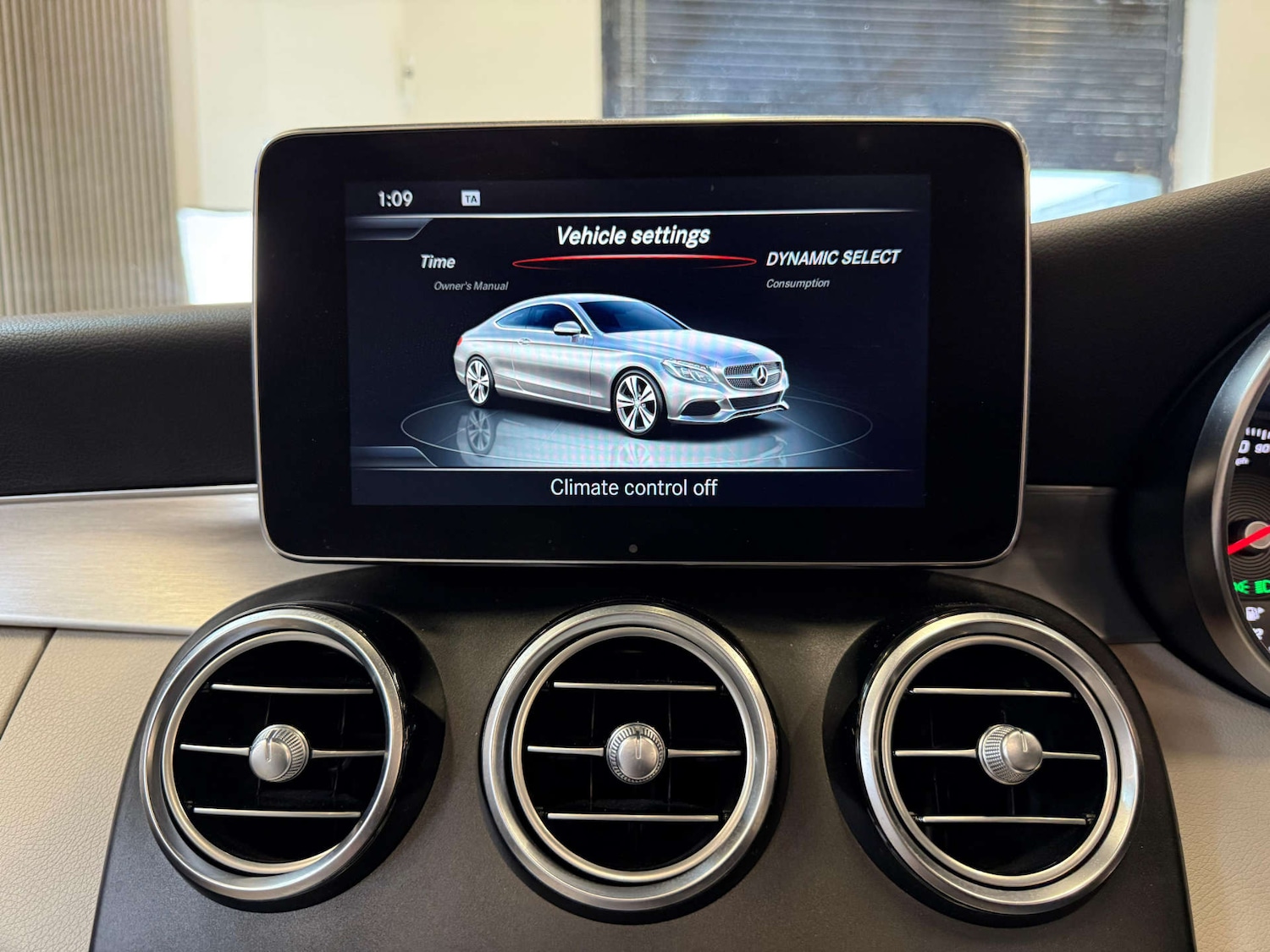 Used Mercedes-Benz C Class 2016 for sale - 76271647: Photo 41