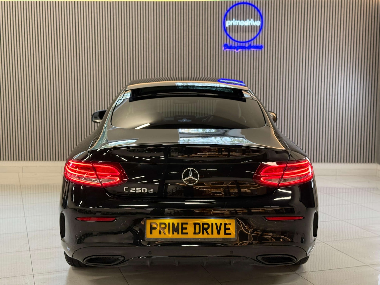 Used Mercedes-Benz C Class 2016 for sale - 76271647: Photo 5