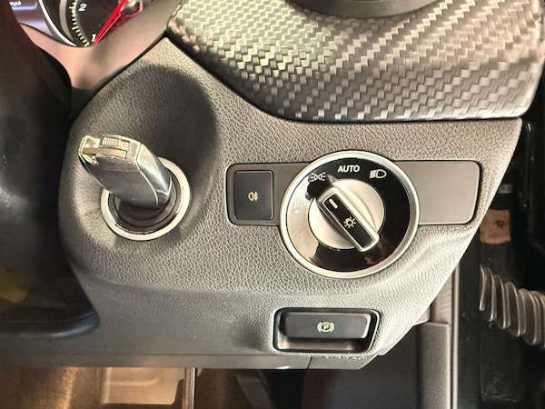 Used Mercedes-Benz A-Class 2016 for sale - 76271646: Photo 25