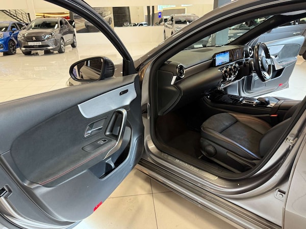 Used Mercedes-Benz A-Class 2018 for sale - 76271642: Photo 47
