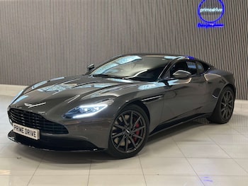 Used Aston Martin DB11 2017 for sale - 76354258: Photo