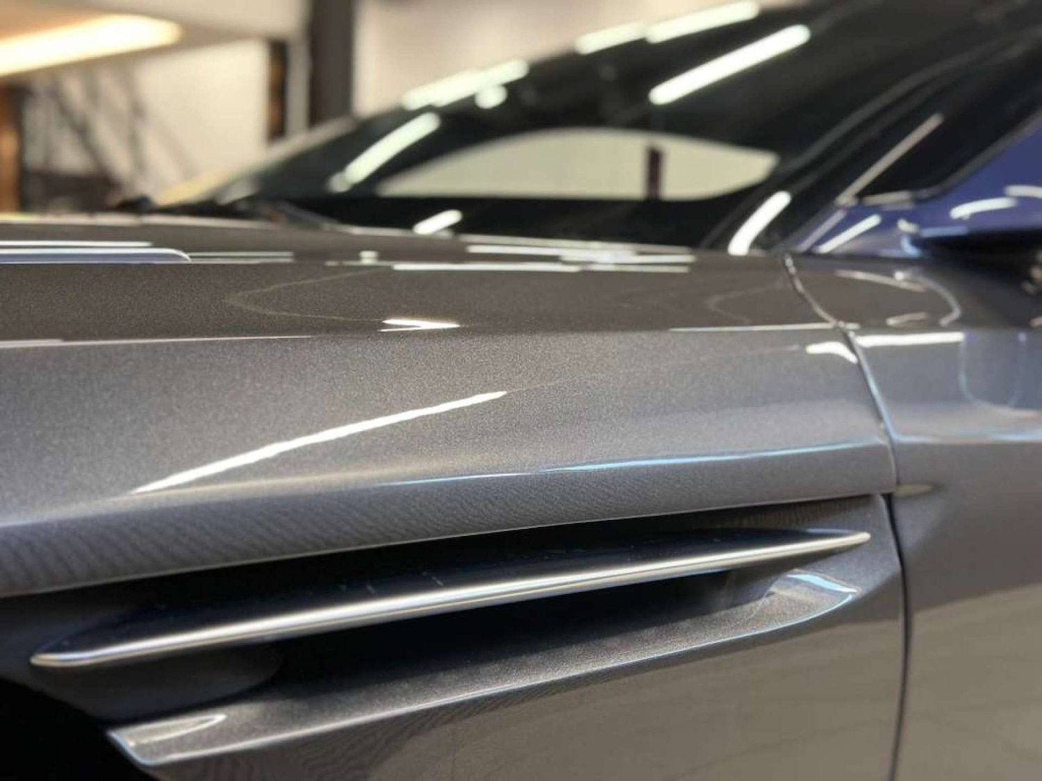 Used Aston Martin DB11 2017 for sale - 76354258: Photo 49