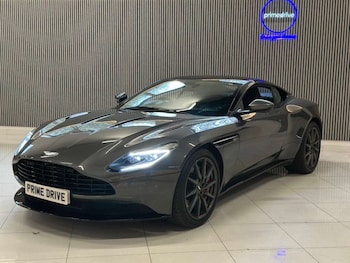 Used Aston Martin DB11 2017 for sale - 76354258: Photo