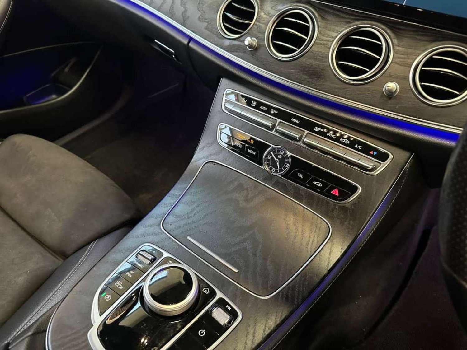 Used Mercedes-Benz E Class 2019 for sale - 76354251: Photo 14