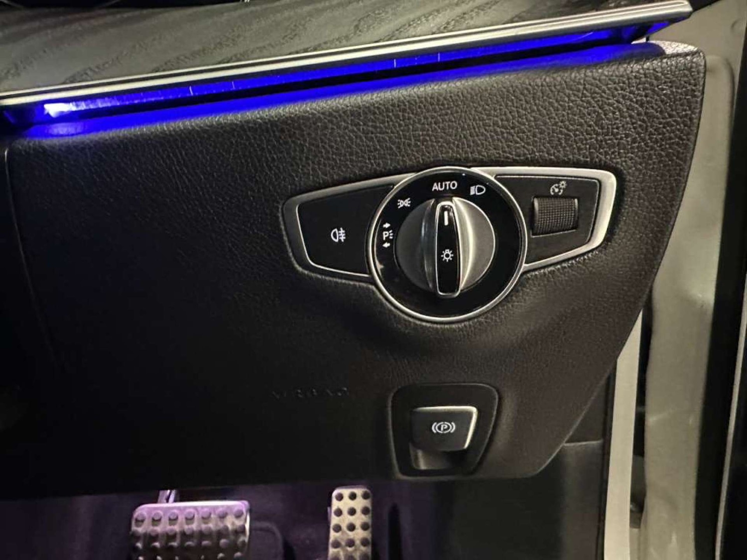 Used Mercedes-Benz E Class 2019 for sale - 76354251: Photo 25