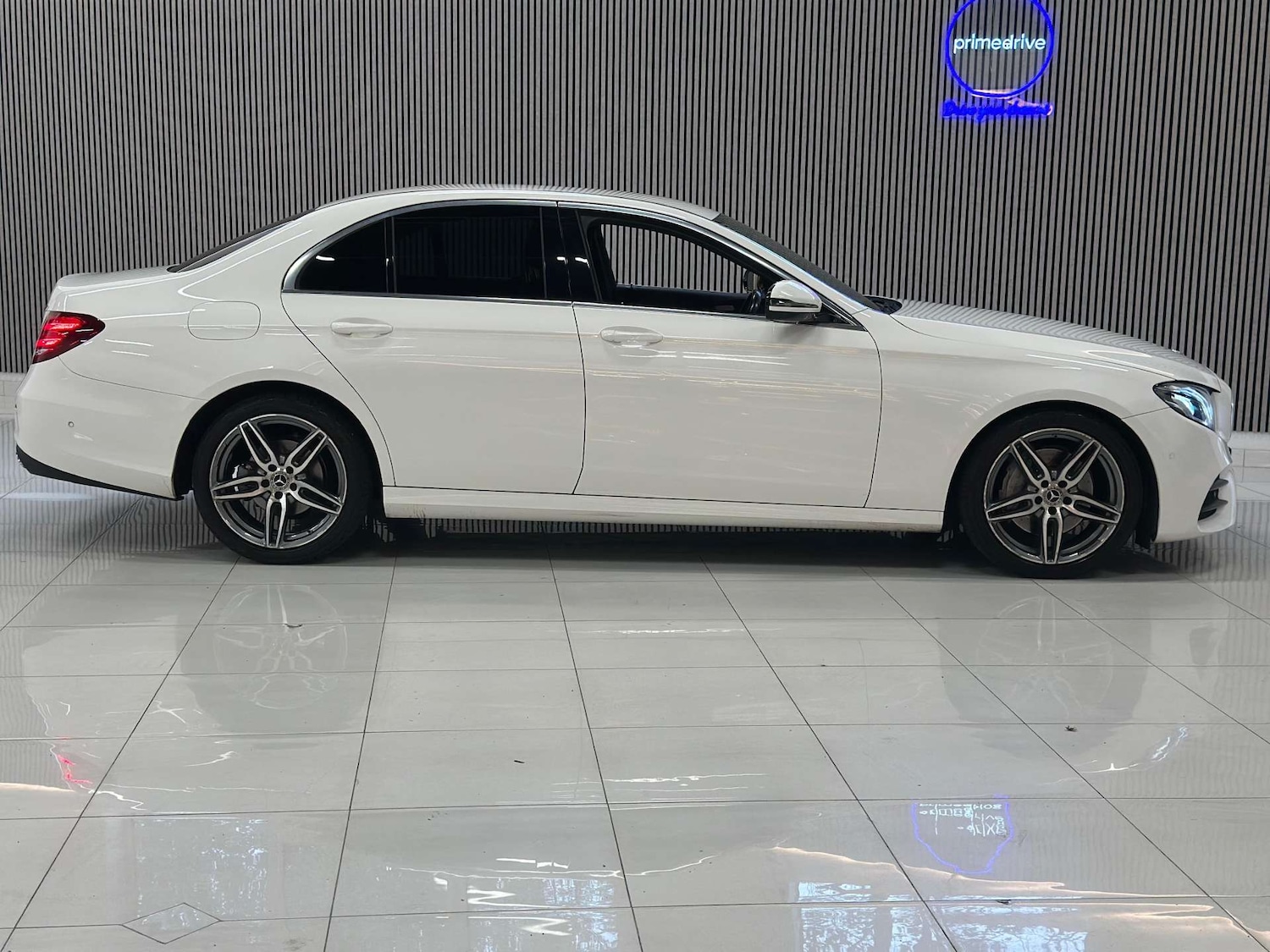Used Mercedes-Benz E Class 2019 for sale - 76354251: Photo 9