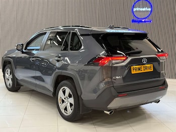 Used Toyota RAV4 2022 for sale - 76265233: Photo