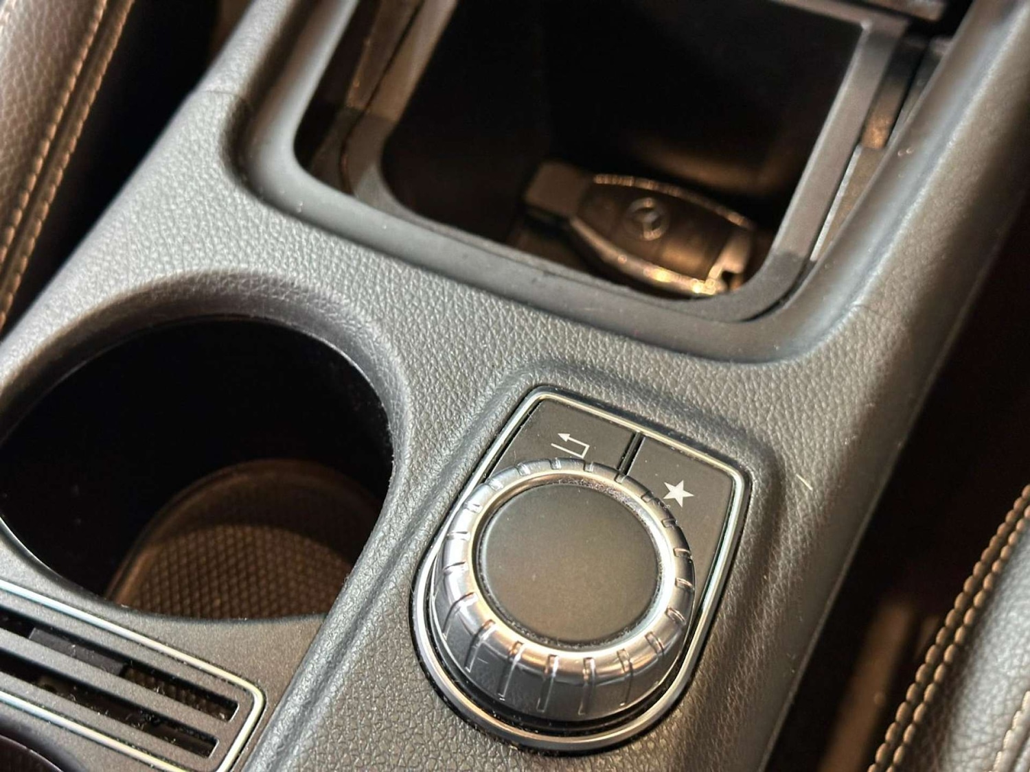 Used Mercedes-Benz GLA 2019 for sale - 76469546: Photo 24