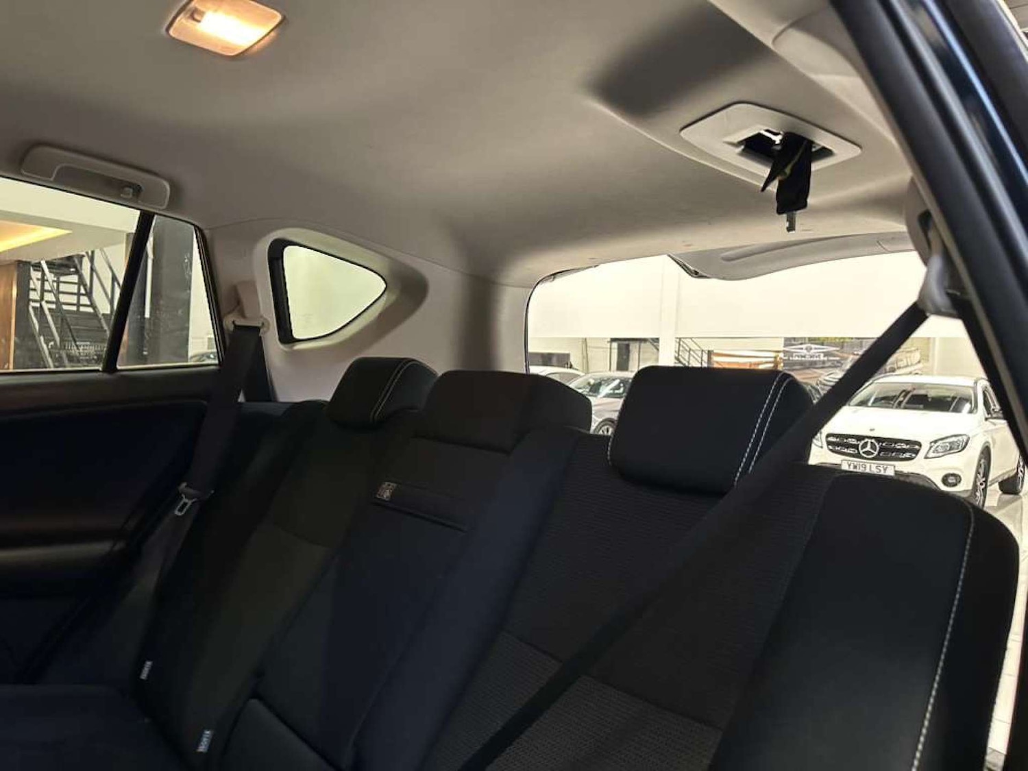 Used Toyota RAV4 2017 for sale - 76395514: Photo 19