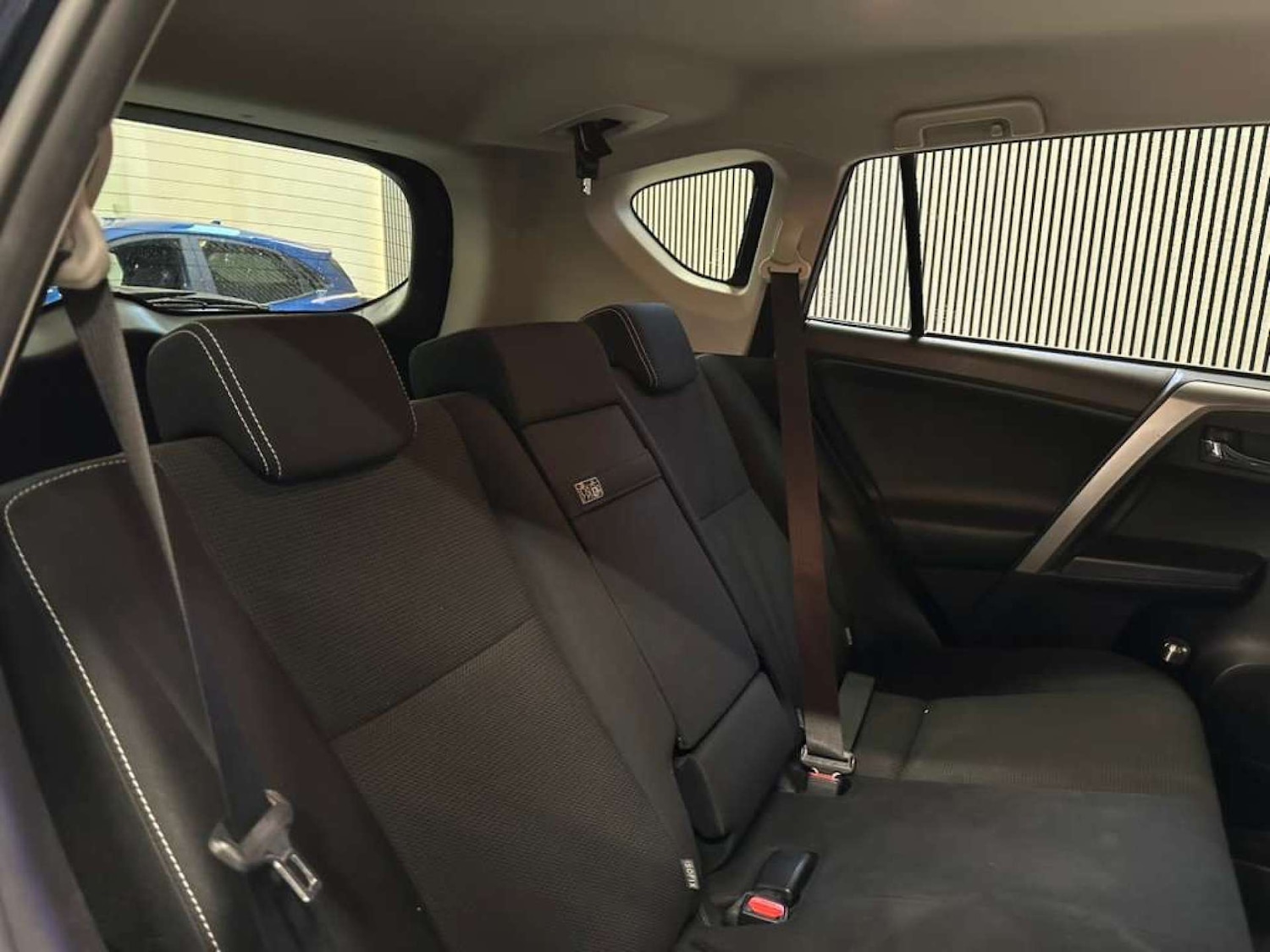 Used Toyota RAV4 2017 for sale - 76395514: Photo 20