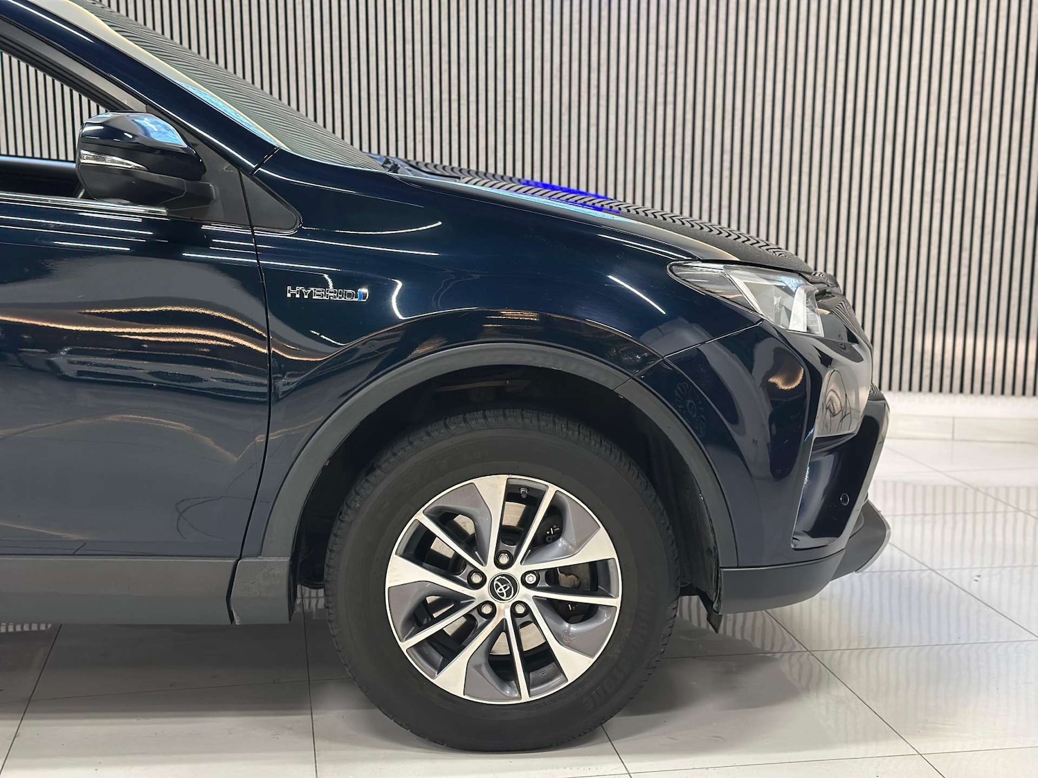 Used Toyota RAV4 2017 for sale - 76395514: Photo 27