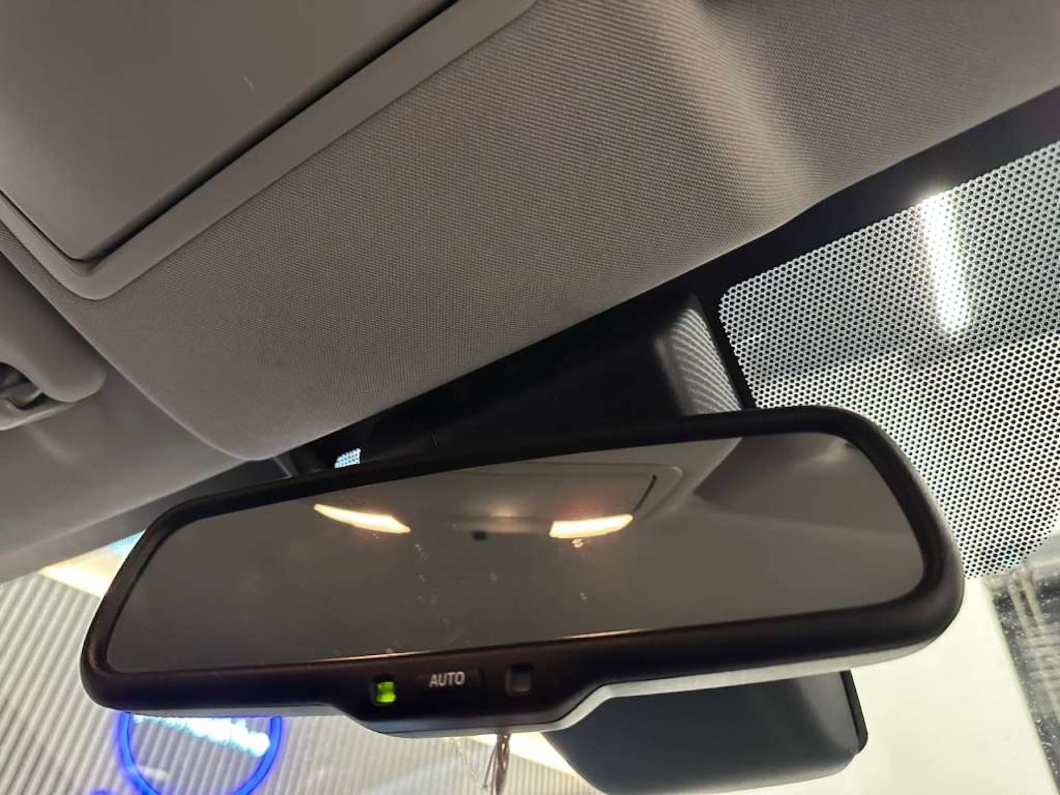 Used Toyota RAV4 2017 for sale - 76395514: Photo 42