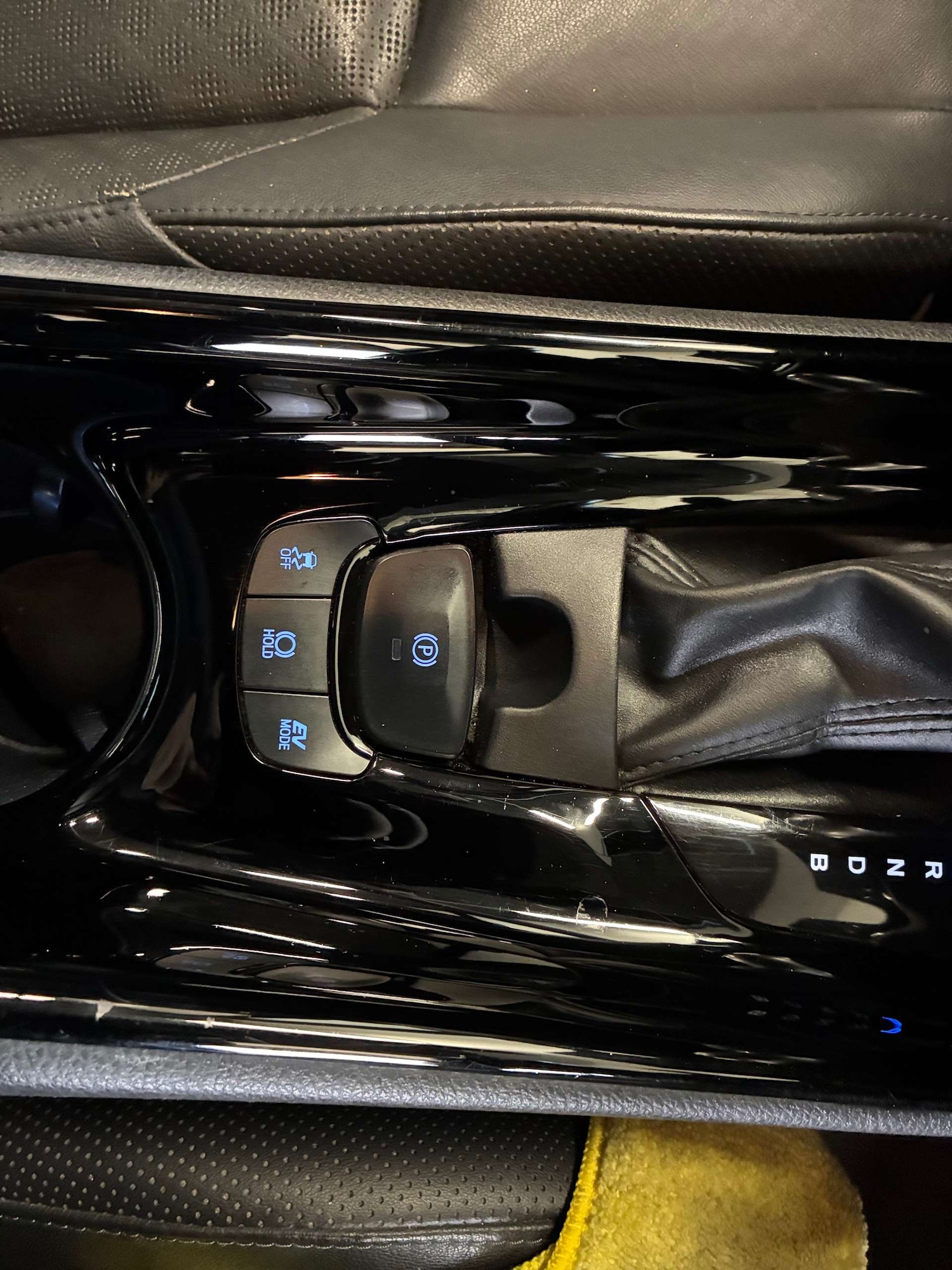 Used Toyota C-HR 2020 for sale - 76558378: Photo 19