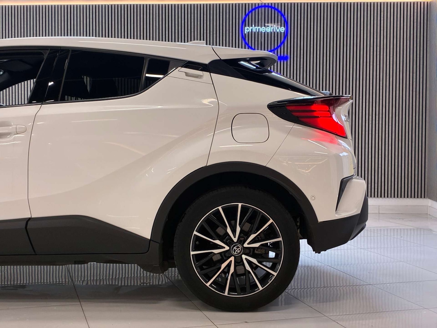 Used Toyota C-HR 2020 for sale - 76558378: Photo 24