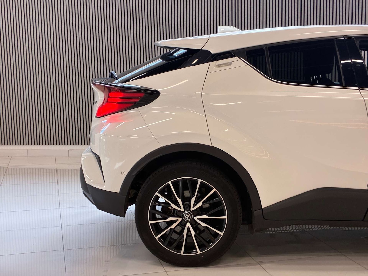 Used Toyota C-HR 2020 for sale - 76558378: Photo 29