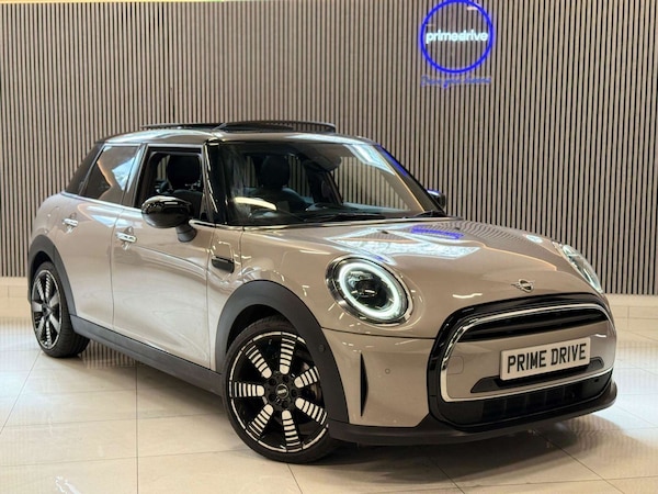 Used MINI Hatch 2021 for sale - 76271638: Photo 1