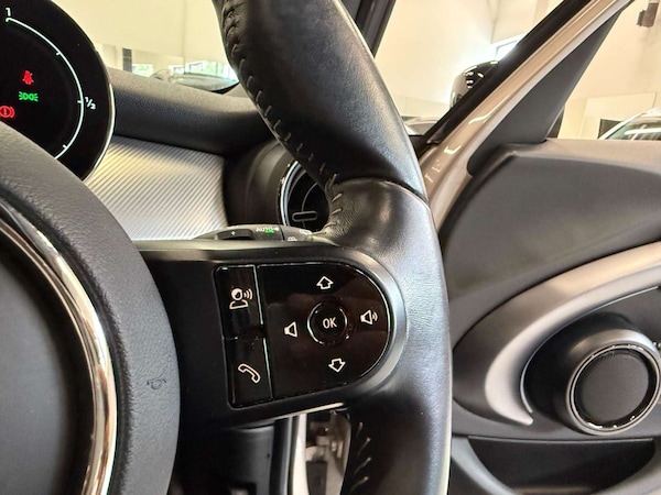 Used MINI Hatch 2021 for sale - 76271638: Photo 23