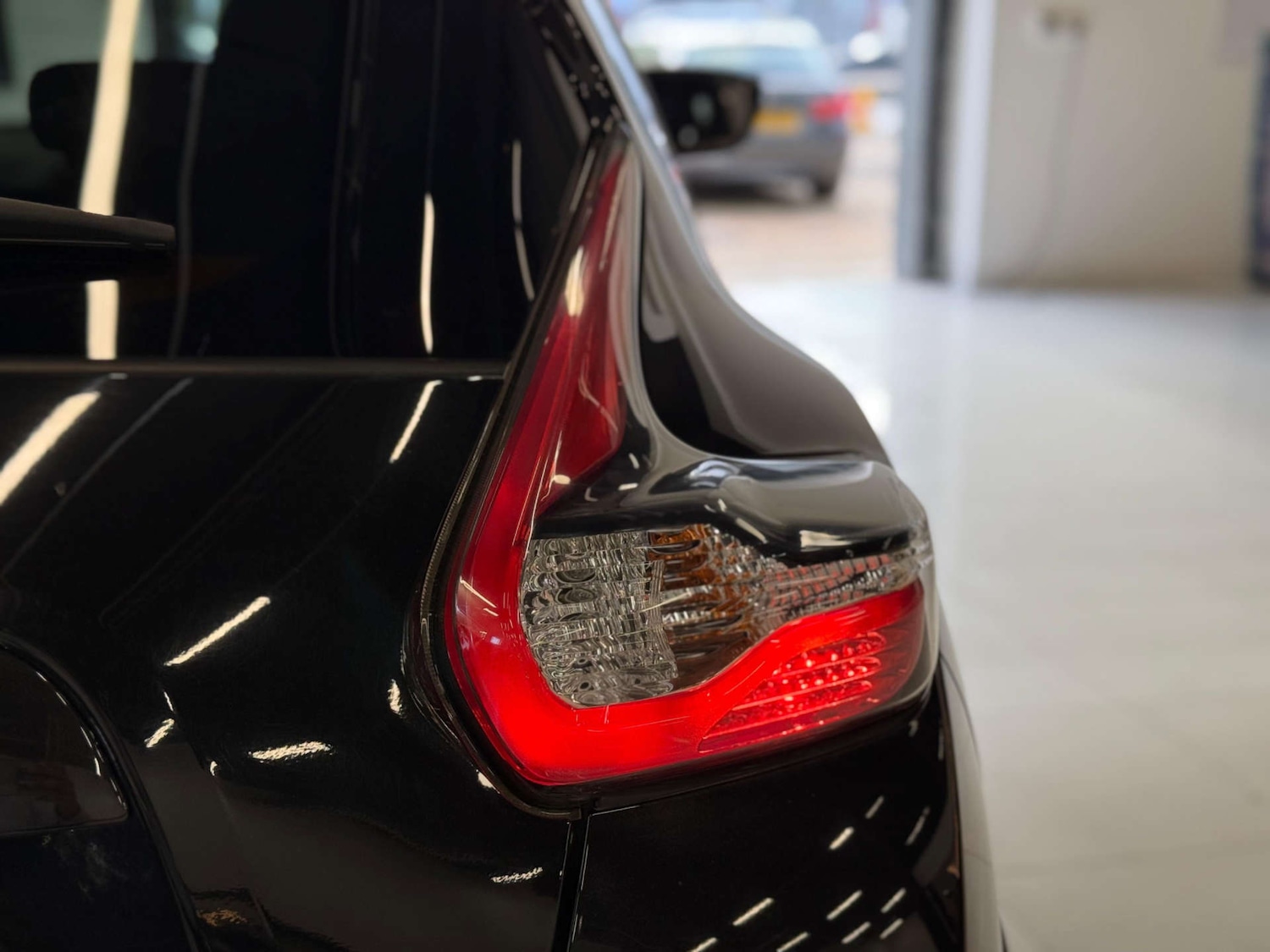 Used Nissan Juke 2017 for sale - 76271649: Photo 47