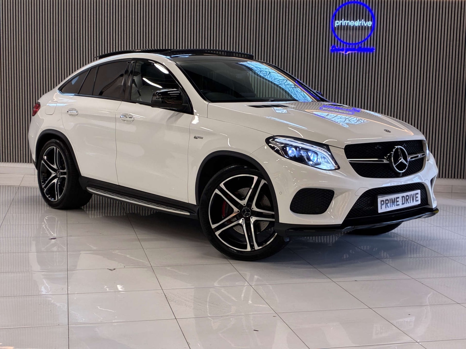 Used Mercedes-Benz GLE 2018 for sale - 76527111: Photo 1