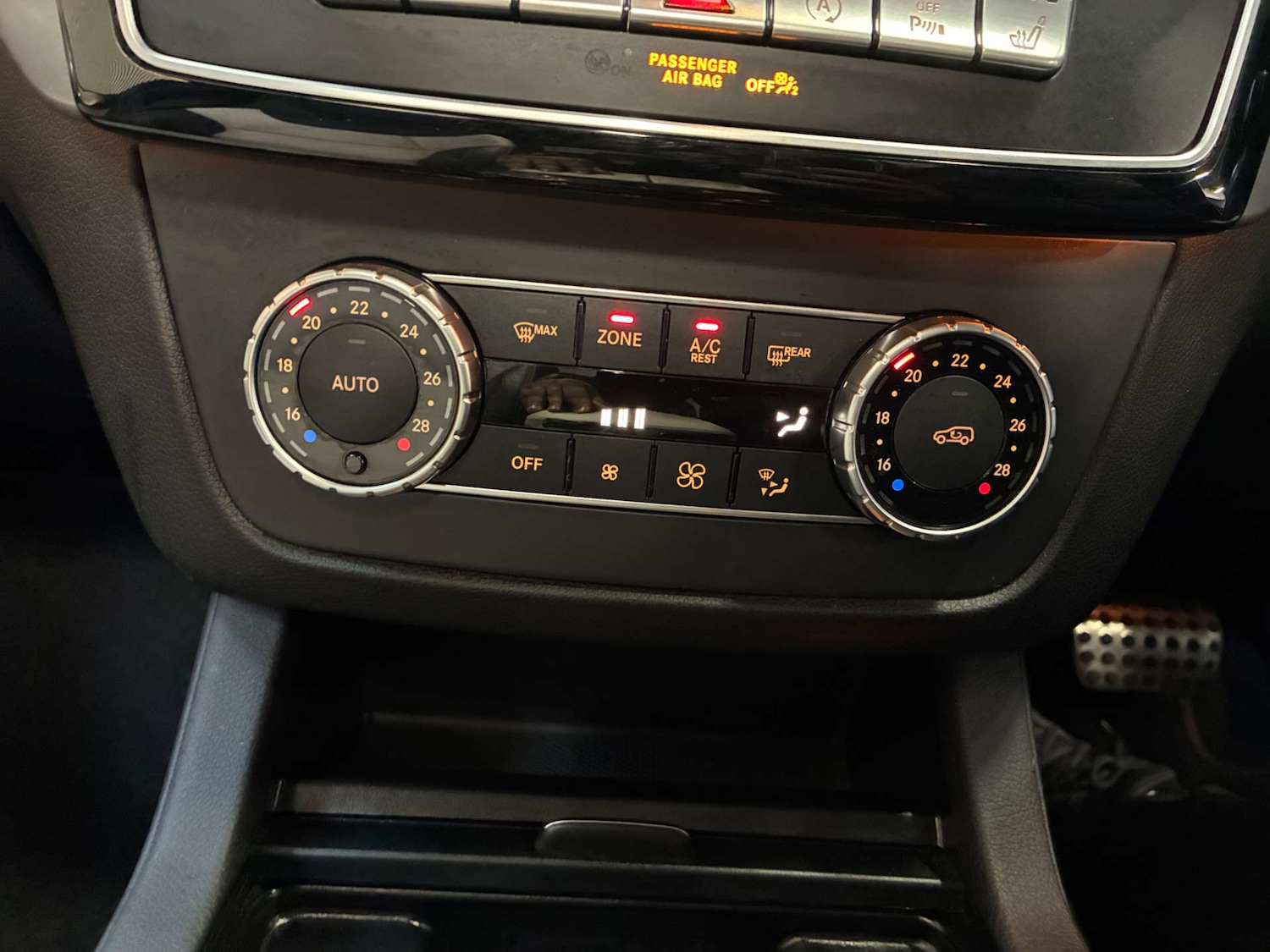 Used Mercedes-Benz GLE 2018 for sale - 76527111: Photo 24