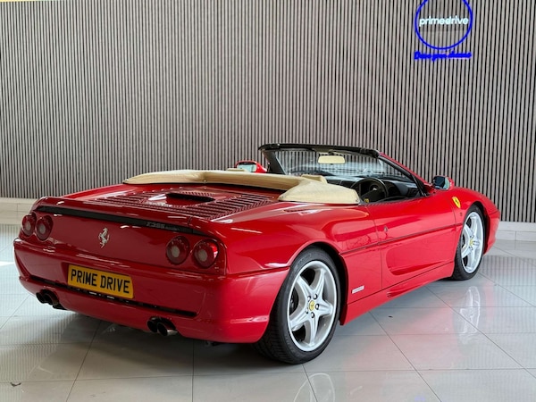 Used Ferrari F355 1996 for sale - 76271645: Photo 6