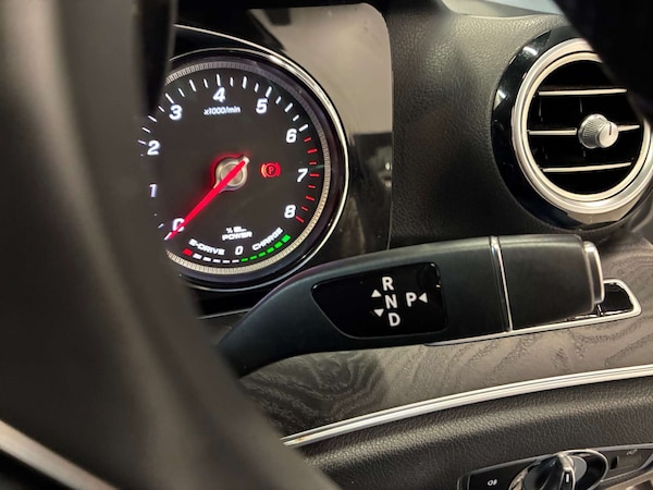 Used Mercedes-Benz E Class 2017 for sale - 76316832: Photo 26