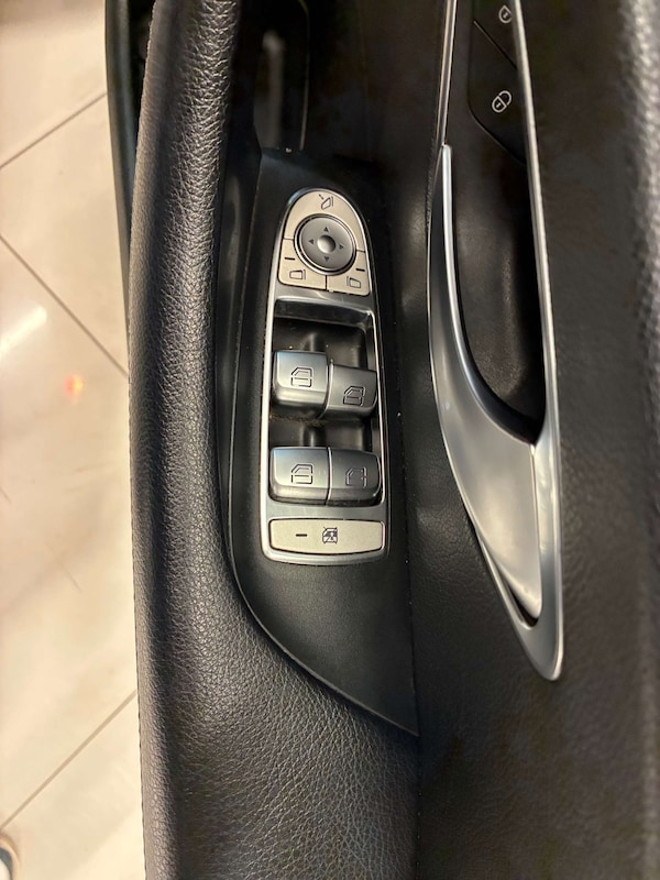 Used Mercedes-Benz E Class 2017 for sale - 76316832: Photo 39