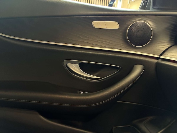 Used Mercedes-Benz E Class 2017 for sale - 76316832: Photo 41
