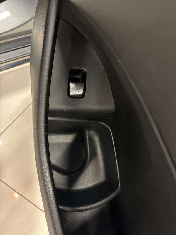 Used Mercedes-Benz E Class 2017 for sale - 76316832: Photo 43