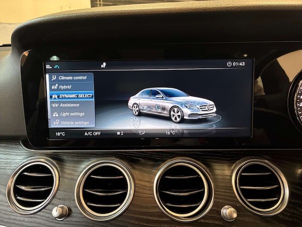 Used Mercedes-Benz E Class 2017 for sale - 76316832: Photo 54