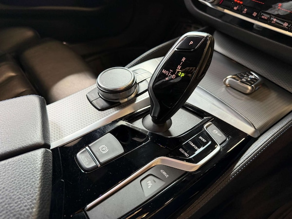 Used BMW 5 Series 2018 for sale - 76271640: Photo 31