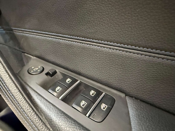 Used BMW 5 Series 2018 for sale - 76271640: Photo 35