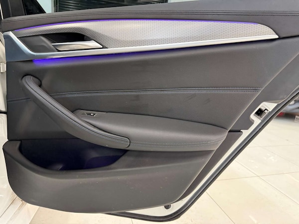 Used BMW 5 Series 2018 for sale - 76271640: Photo 37