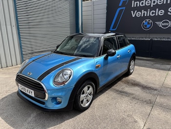 Used MINI Hatch 2018 for sale - 75981821: Photo