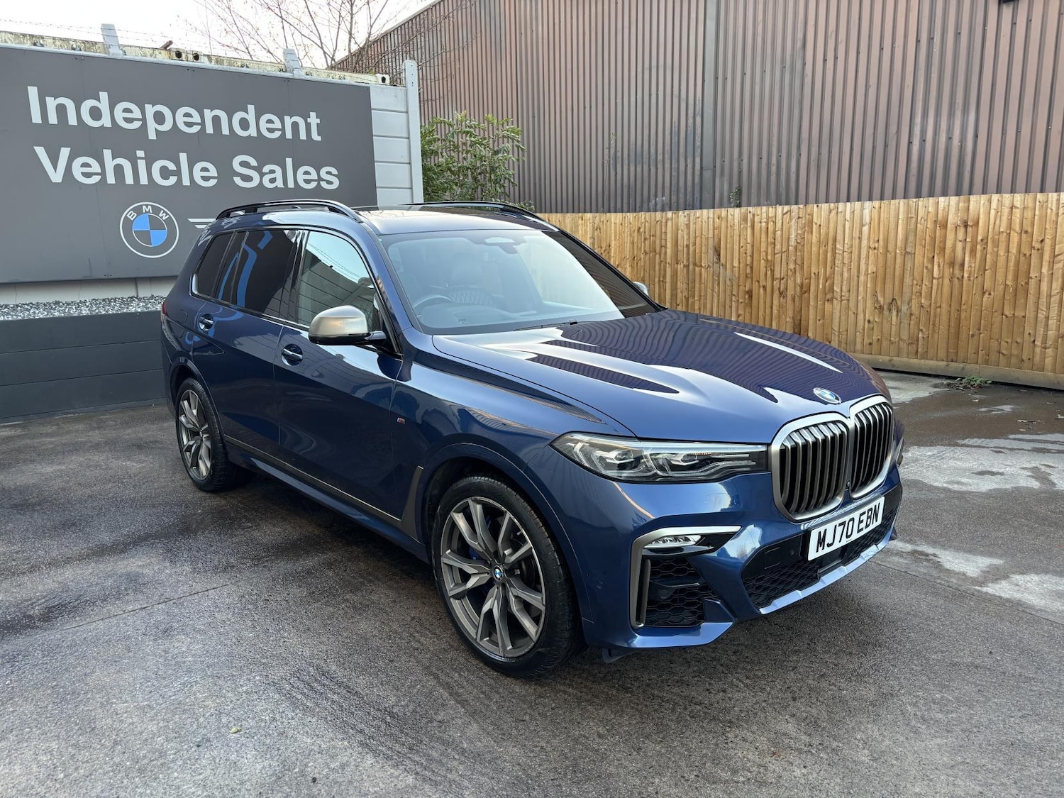 Used BMW X7 2020 for sale - 76858992: Photo 1
