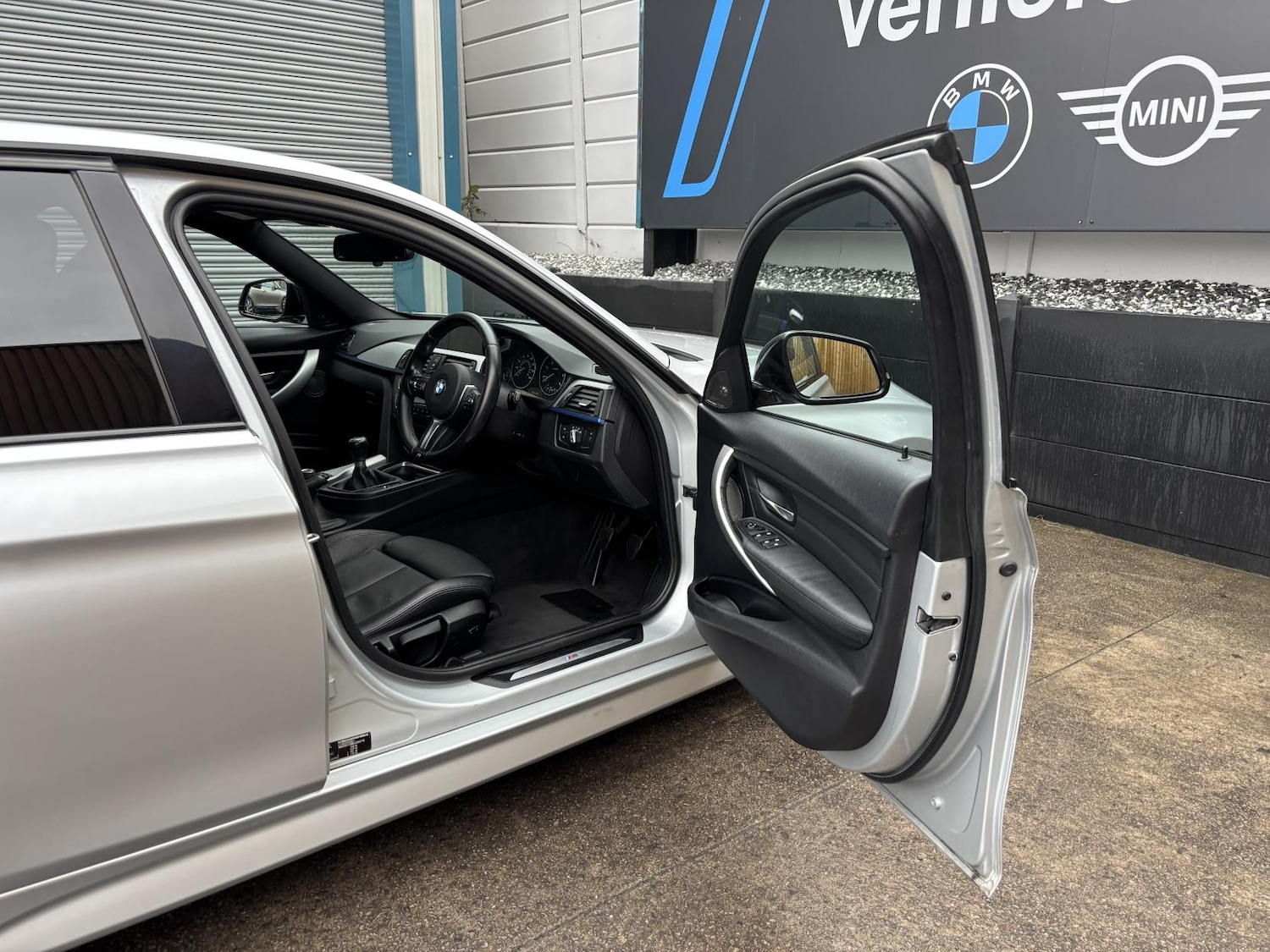 Used BMW 3 Series 2014 for sale - 76722765: Photo 29