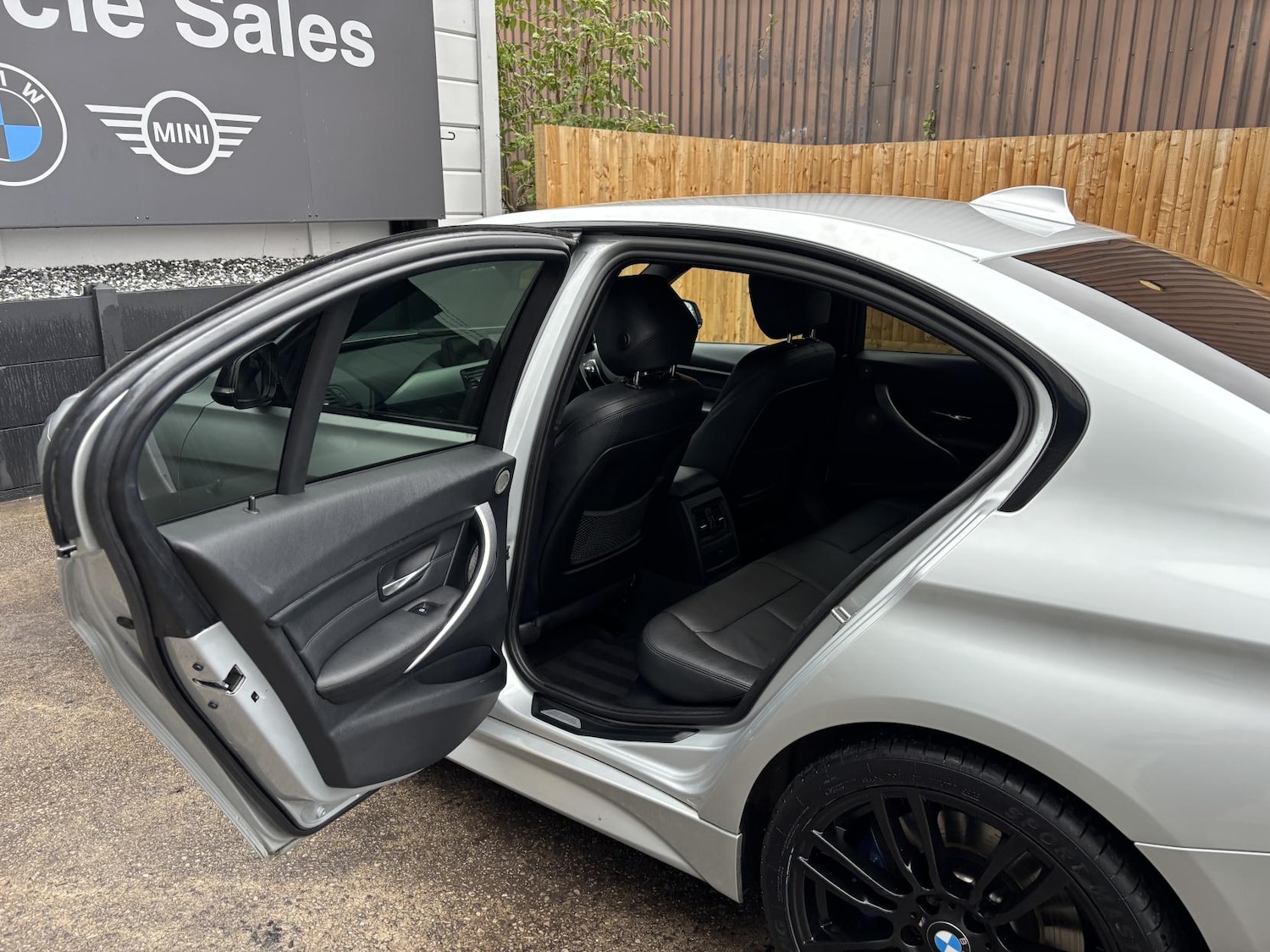 Used BMW 3 Series 2014 for sale - 76722765: Photo 34