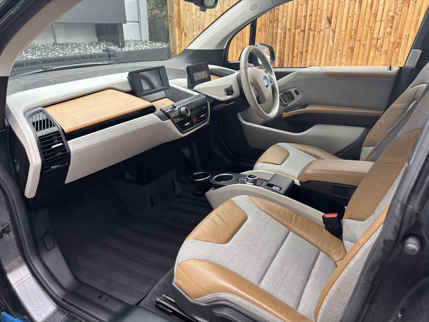 Used BMW i3 2017 for sale - 76625577: Photo 23