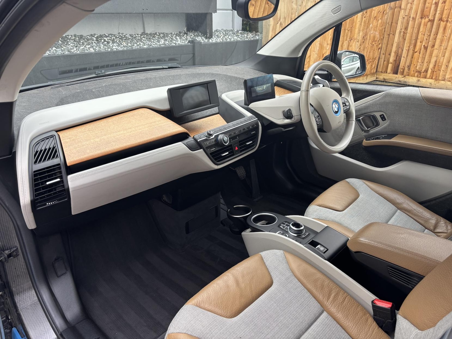 Used BMW i3 2017 for sale - 76625577: Photo 24