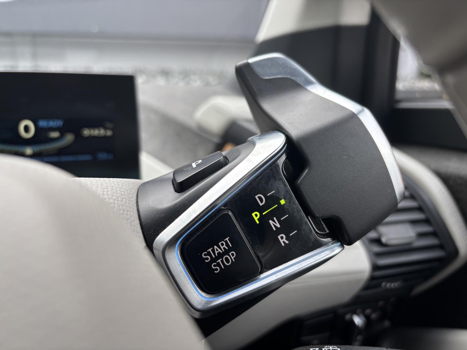 Used BMW i3 2017 for sale - 76625577: Photo 31