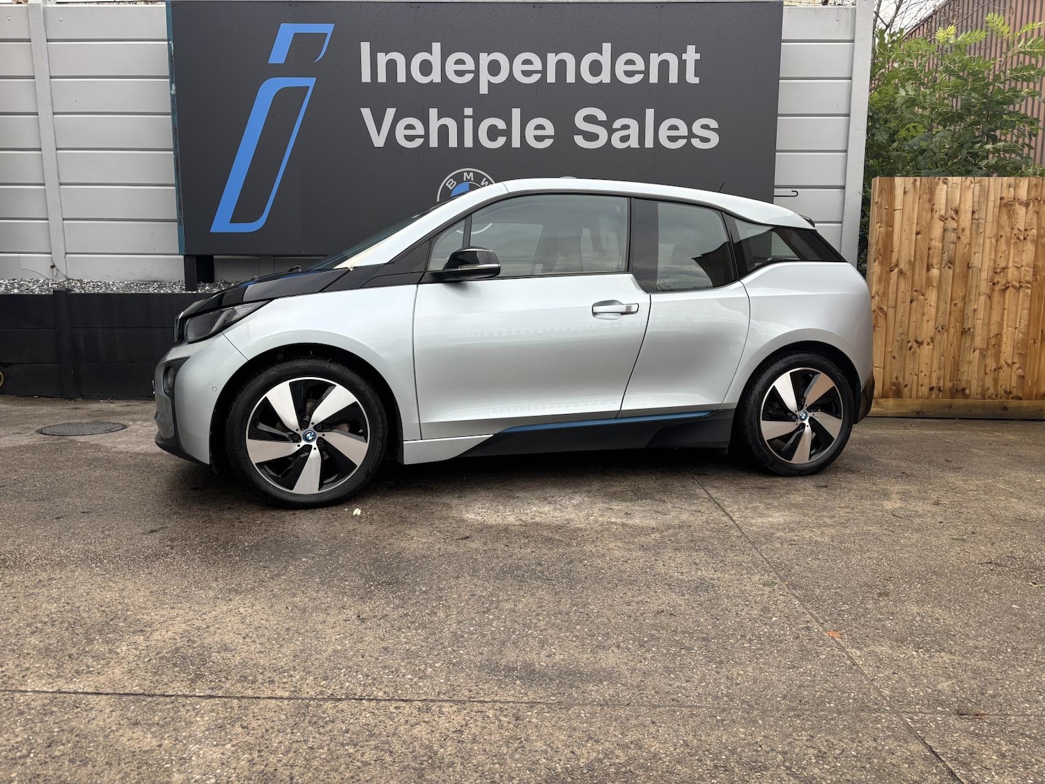 Used BMW i3 2017 for sale - 76625577: Photo 9
