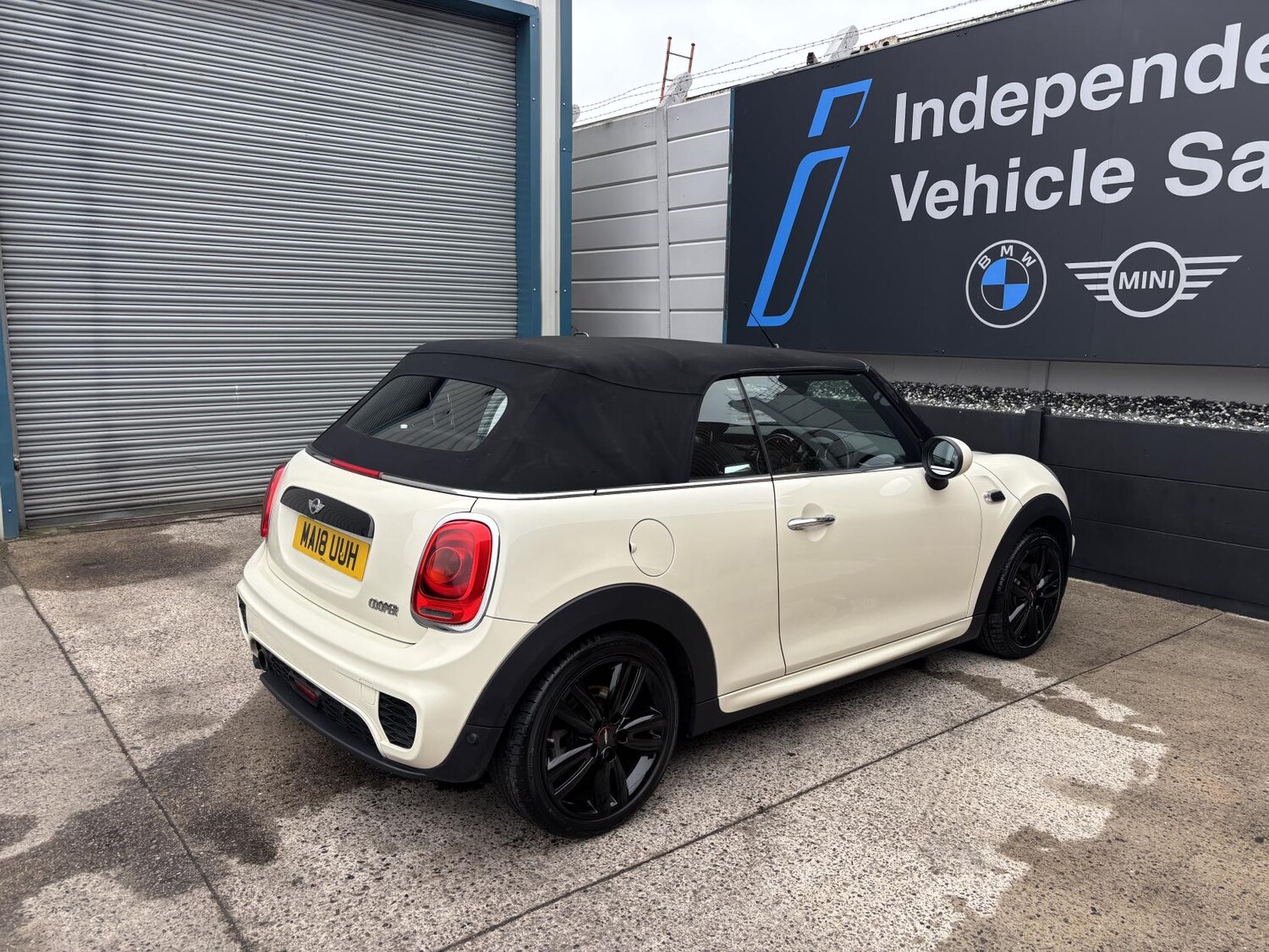 Used MINI Convertible 2018 for sale - 77997183: Photo 26